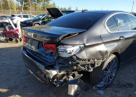 2018 BMW 530I xDrive z USA, uszkodzony, nr VIN WBAJA7C50JWA72526